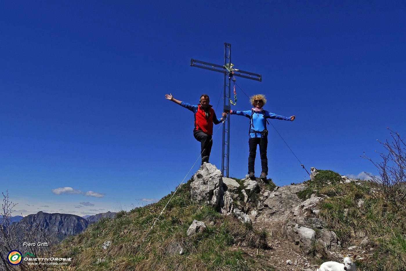 04 Alla croce della Cima del Fo (1348 m).JPG -                                
